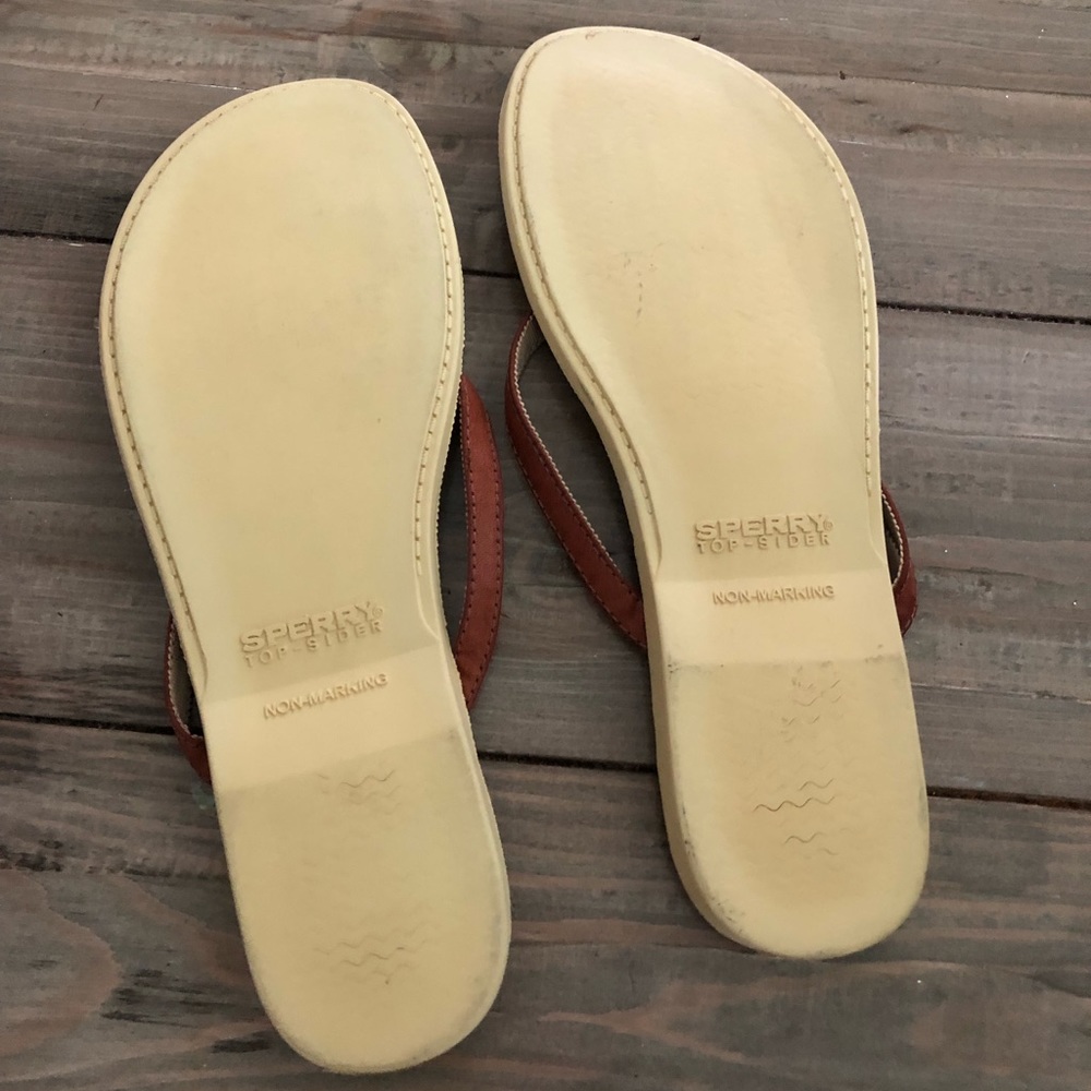 Sperry flip flops - Picture 2 of 2